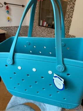 NWT Bogg Bag Large Tote – Turquoise/Teal – w/ Insert Pouch